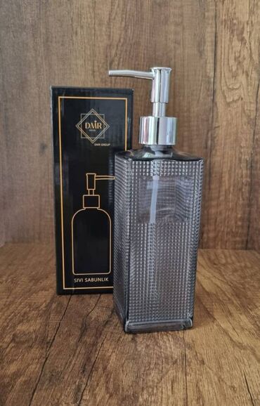 Чайники и кофейники: Türkiyədən alınıb çox keyfiyyətlidir,500 ml. ölçüdə,şüşədən duru sabun