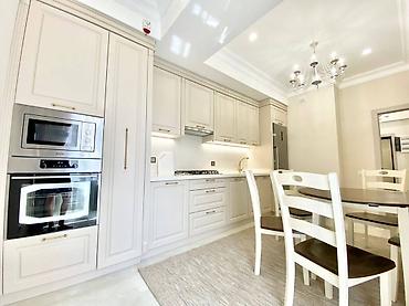 boulevard: For rent designer 2 bedroom apartment in the golden square. 94 — 5