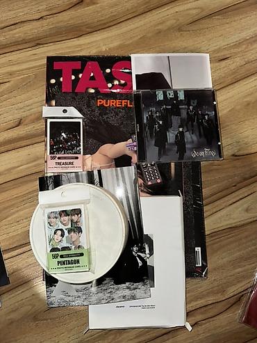 adidas torba satchel: K‑pop set: magazini, albumi, stikeri i sitni merch Prodajem svoje — 2