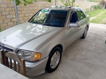 бампер для мерседес 124: Mercedes-Benz 200: 2 л | 1994 г. Седан