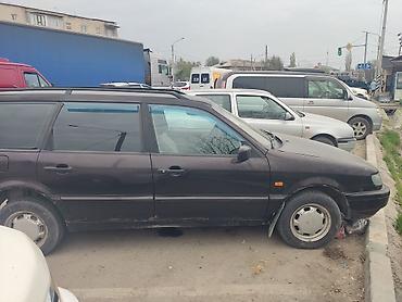 Унаа сатуу: Volkswagen Passat Variant: 1995 г., Кол менен иштөөчү, Газ, Универсал — 2