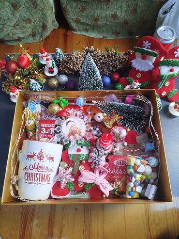 Hədiyyə bağlamaları: Yeni, Ödənişli çatdırılma — 8