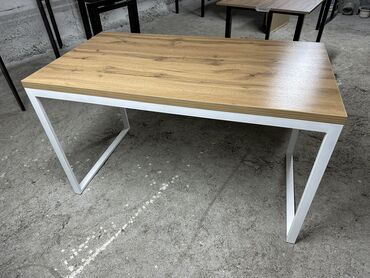столик в стиле лофт: Офисный Стол, цвет - Белый, Новый