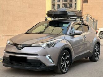 тойота фураннер: Toyota C-HR: 2017 г., 2 л, Автомат, Бензин, Хетчбек