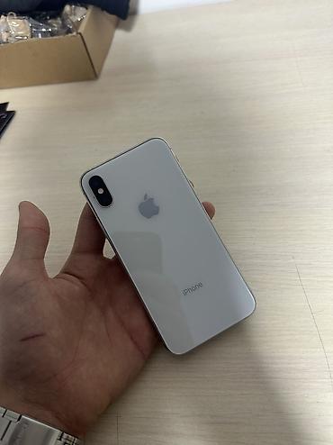 Apple iPhone: IPhone Xs, Б/у, 64 ГБ, White Titanium, Защитное стекло, 86 % — 2