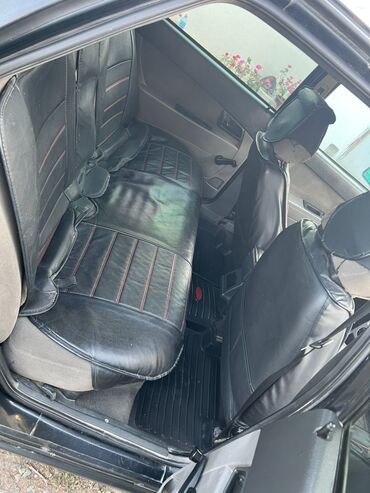 ВАЗ (ЛАДА): ВАЗ (ЛАДА) Priora: 2009 г., 1.6 л, Механика, Бензин, Седан — 6