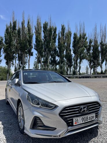 срочная продажа авто по низким ценам: Hyundai Sonata: 2017 г., 2 л, Автоматические, Газ, Седан