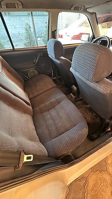 mersedes e 500: Volkswagen Vento: 1992 г., 1.8 л, Механика, Бензин, Седан — 5