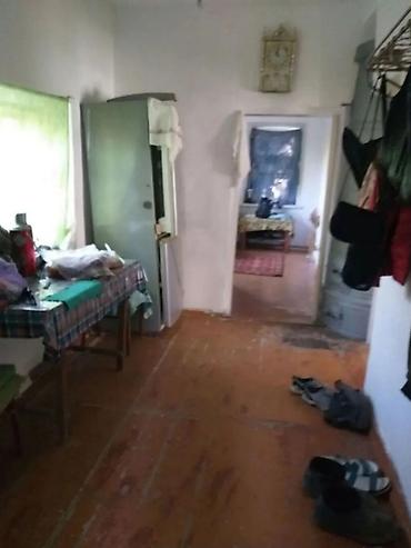 старый талчок: 4 комнаты, 33 м², 618 соток, Беловодское, Собственник — 3