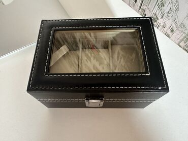 mücrü: Mücrü