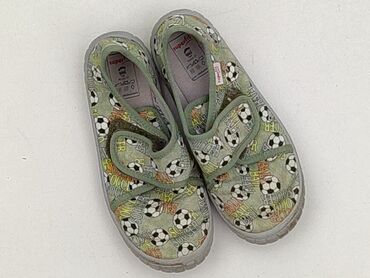 ccc sandały czarne na obcasie: Kapcie 28, Używany w lalafo.pl ccc sandały czarne na obcasie: Kapcie 28, Używany