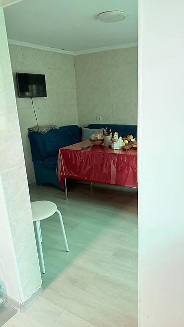 Продажа коттеджей и домов: Продается дом большой из 4 комнат, гардеробная и ванная с душевой — 6