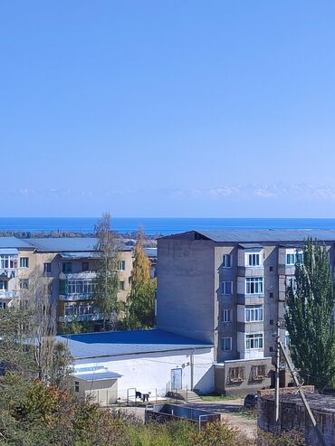 2х комнатная квартира продаётся: 3 комнаты, 83 м², 106 серия улучшенная, 4 этаж, Старый ремонт
