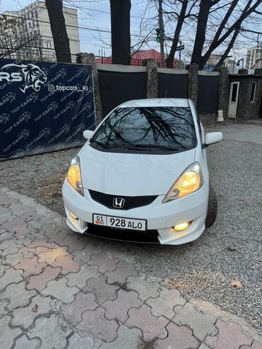 Honda: Honda Fit: 2010 г., 1.5 л, Автомат, Бензин, Хэтчбэк