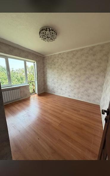 квартиры 8 мкр: 2 комнаты, 59 м², 2 этаж, Косметический ремонт — 4