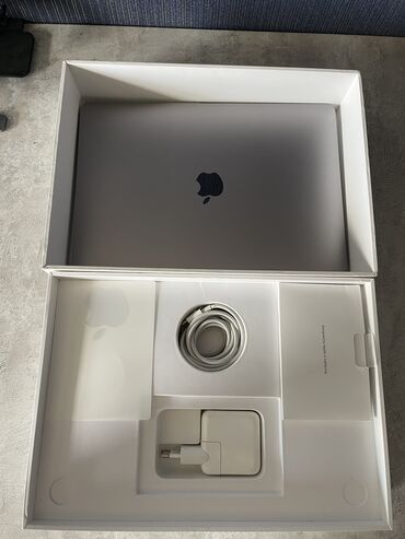 fenix kg: Ноутбук, Apple, 8 ГБ ОЭТ, Apple M1, 13.3 ", Колдонулган, Татаал эмес тапшырмалар үчүн, эс тутум SSD