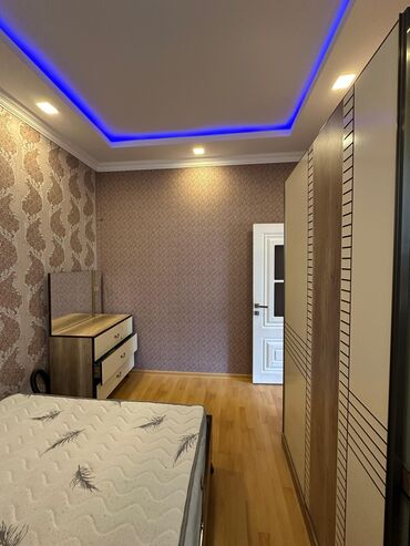 Otaqların satışı: Xirdalan ev yerlesme yerii yaxsi yerdedi.Satılır: 2 otaqlı mənzil üçün — 5