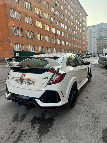 Honda: Honda Civic: 2019 г., 2 л, Механика, Бензин, Хэтчбэк — 4
