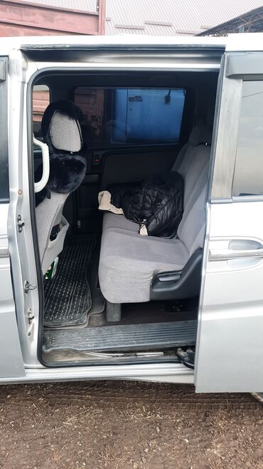 Honda: Honda Stepwgn: 2005 г., 2 л, Автомат, Газ, Минивэн — 9