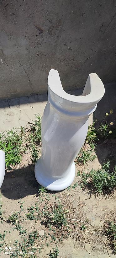 su tabancası: Piyedestal ayaqlı keramik əl-üz yuma lavabosu dəsti - Material: ağ — 2
