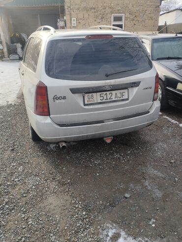 Ford: Ford Focus: 2001 г., 1.8 л, Механика, Бензин, Универсал — 6