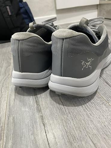 arcteryx купить: Мужские кроссовки, 40, 40.5, 41, Б/у, цвет - Серый — 5