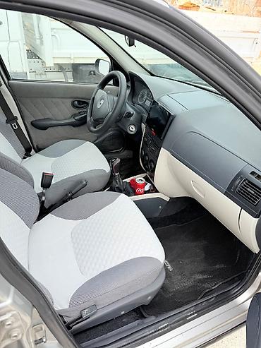 fiat sedan: Fiat Albea: 1.4 l | 2007 il 252000 km Sedan — 6
