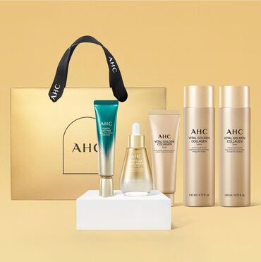 Косметика: Подарочный набор AHC Vital Golden Collagen для ухода за кожей лица