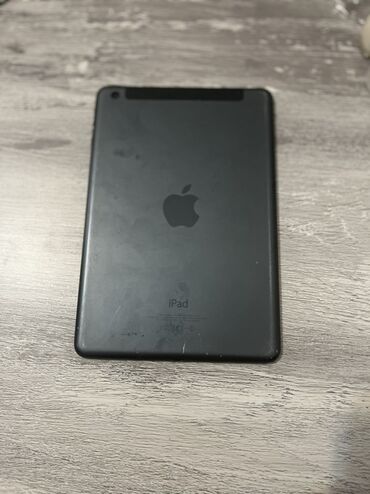 Masaüstü kompüterlər və iş stansiyaları: Apple iPad mini (qara) - Kompakt 7.9" Retina olmayan iPad mini