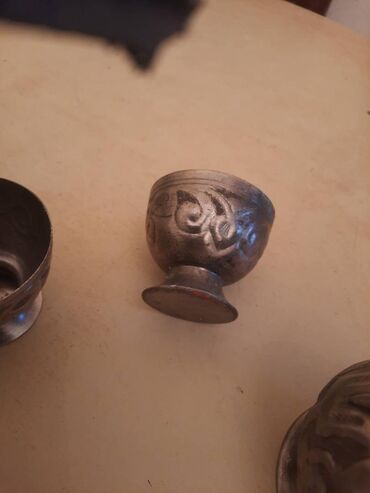 Kompleti posuđa: Set za (fildzan) soljice,posuda,cinija Set za šoljice, šećer. Dve na lalafo.rs — 7 Kompleti posuđa: Set za (fildzan) soljice,posuda,cinija Set za šoljice, šećer. Dve — 7