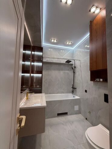дом 3 этажный: 3 комнаты, 100 м², Элитка, 12 этаж, Евроремонт