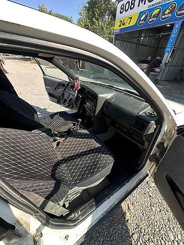 e210 amg: Volkswagen Passat: 1991 г., 1.8 л, Механика, Бензин, Универсал — 8