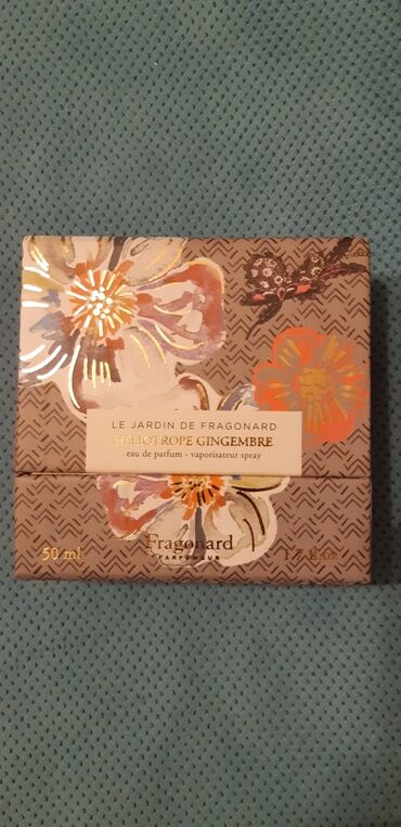 qadın üçün daflkot: Fragonard brendindən "Heliotrope Gingembre" ətri. Bu ətir 50 ml eau de