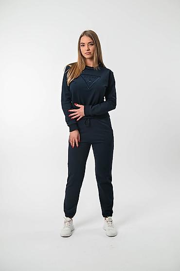 Gornji i donji deo: Duks i donji deo trenerke – komplet, tamno braon - Brend: Guess — 17