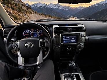 black edition: Toyota 4Runner: 2017 г., 4 л, Автомат, Бензин, Внедорожник — 10