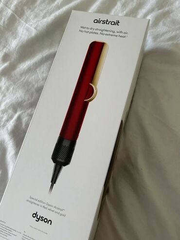 бу жылыткыч: Чач үчүн утюжок Dyson