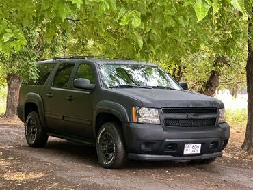 тесла машины: Chevrolet Suburban: 2010 г., 6 л, Автомат, Газ, Внедорожник