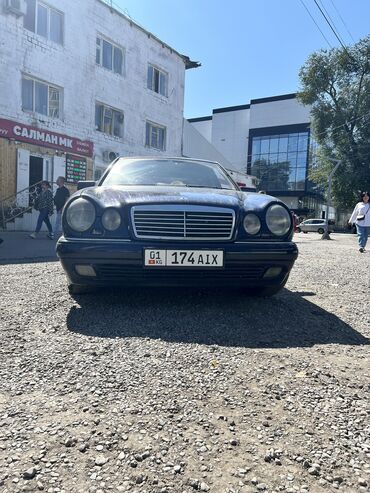 футболка 3 года: Mercedes-Benz 320: 1996 г., 3.2 л, Автомат, Газ, Седан