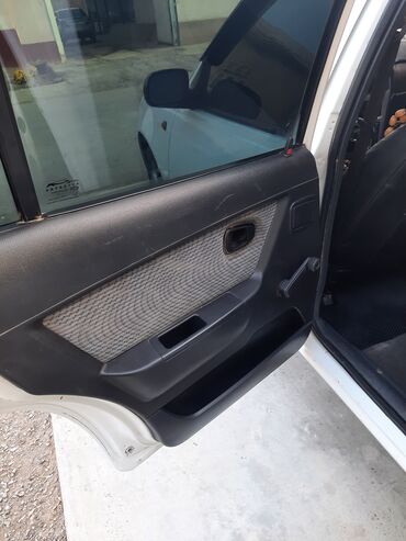 Daewoo: Daewoo Nexia: 2012 г., 1.5 л, Механика, Бензин, Седан — 12