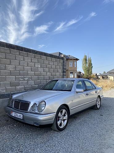e500 124: Mercedes-Benz C-Class: 1995 г., 3.2 л — 1
