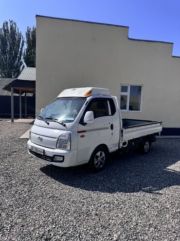 Hyundai: Hyundai Porter: 2022 г., 2.5 л, Дизель