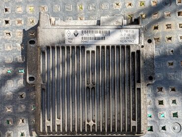 Другие детали для мотора: Блоки управления двигателем Renault. Есть только то, что перечислено — 13