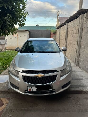 купить маленькую машину недорого: Chevrolet Cruze: 2009 г., 1.6 л, Автоматические, Газ, Седан