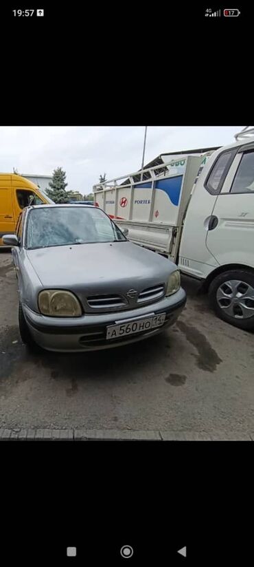 Nissan: Nissan March: 2002 г., 1.3 л, Автомат, Бензин, Хэтчбэк