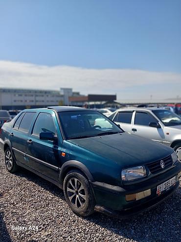 Volkswagen: Volkswagen Vento: 1995 г., 1.8 л, Механика, Бензин, Седан — 6
