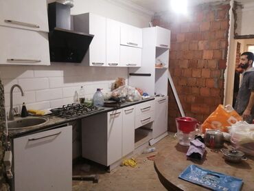 mətbəx mebeli işlənmiş ucuz: Mətbəxt mebeli,paltar dolabi,yataq desti.real aliciya endirim