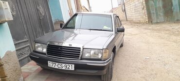 Продажа авто: Mercedes-Benz 190: 2 л | 1993 г. Седан