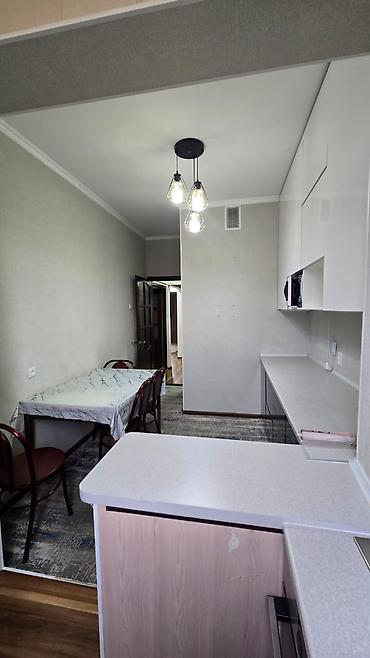 Продажа квартир: 3 комнаты, 63 м², 7 мкр 106 серия, 8 этаж, Косметический ремонт — 7