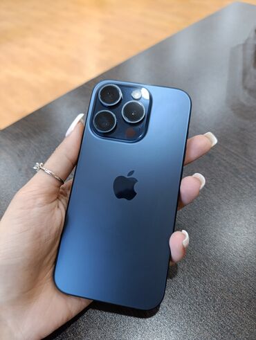 256 gb telefon ucuz: IPhone 15 Pro, 256 GB, Blue Titanium, Zəmanət, Simsiz şarj, Face ID