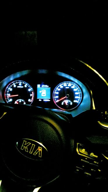 Kia: Kia Stonic: 2019 г., Кроссовер — 1